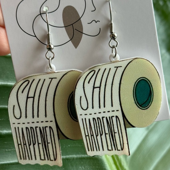 Jewelry - New cute earrings